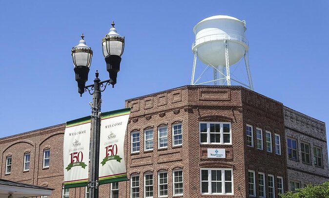The Walking Dead: Private Film Locations Tour of Senoia - Senoia Welcome Center brings the props close