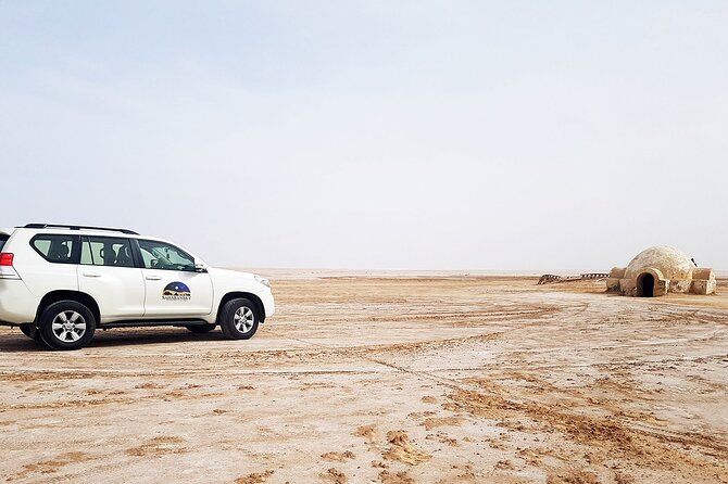 Tozeur: Tamerza, Chebika, Mides and Star Wars locations Day Tour - Mides Valley and its dramatic canyon walls