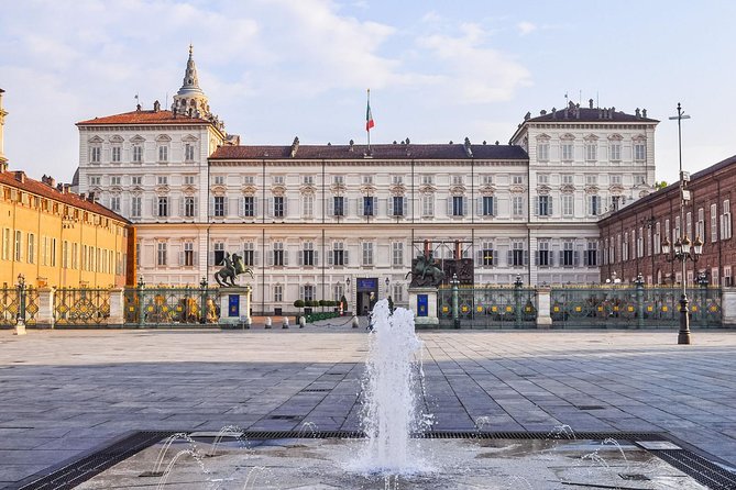 Turin, National Cinema museum and Mole with elevator Guided tour - Riding the panoramic lift inside the Mole