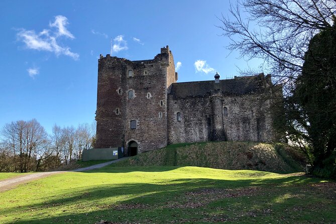 Ultimate Outlander Day Tour - Doune Castle: Castle Leoch with a practical warning