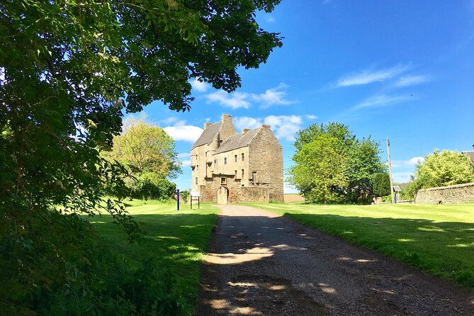 Ultimate Outlander Day Tour - Dysart: a brief stop with a Le Havre connection