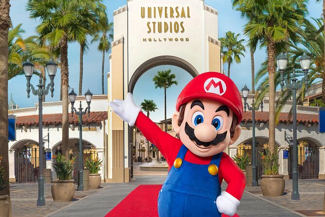 Universal Studios Hollywood & Celebrity Homes Tour Package - Entering Universal Studios Hollywood