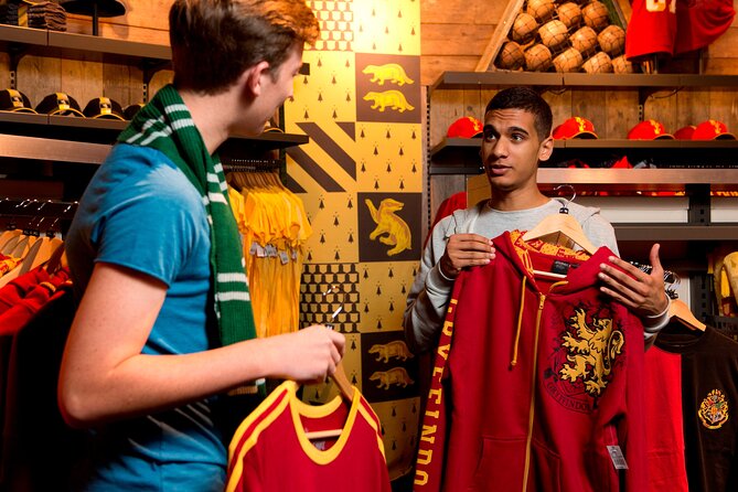 Warner Bros. Studio Harry Potter Tour with Superior Transport from London - The Great Hall, sets, and the filmmaking story