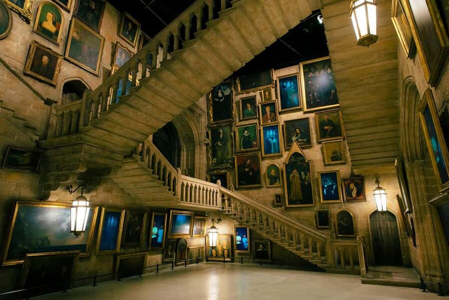 Warner Bros. Studio Tour Tokyo – The Making of Harry Potter - Platform 9 ¾ and the Hogwarts Express
