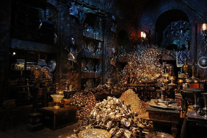 Warner Bros. Studio Tour with Transportation from London - Food, Butterbeer, and the halfway break